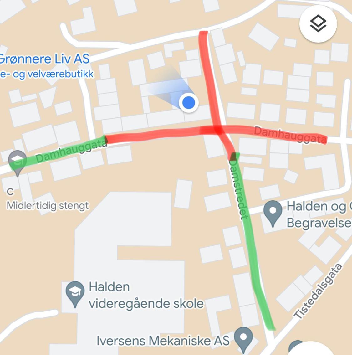 Sentral Og Fargerik Bygardsleilighet Halden Esterno foto